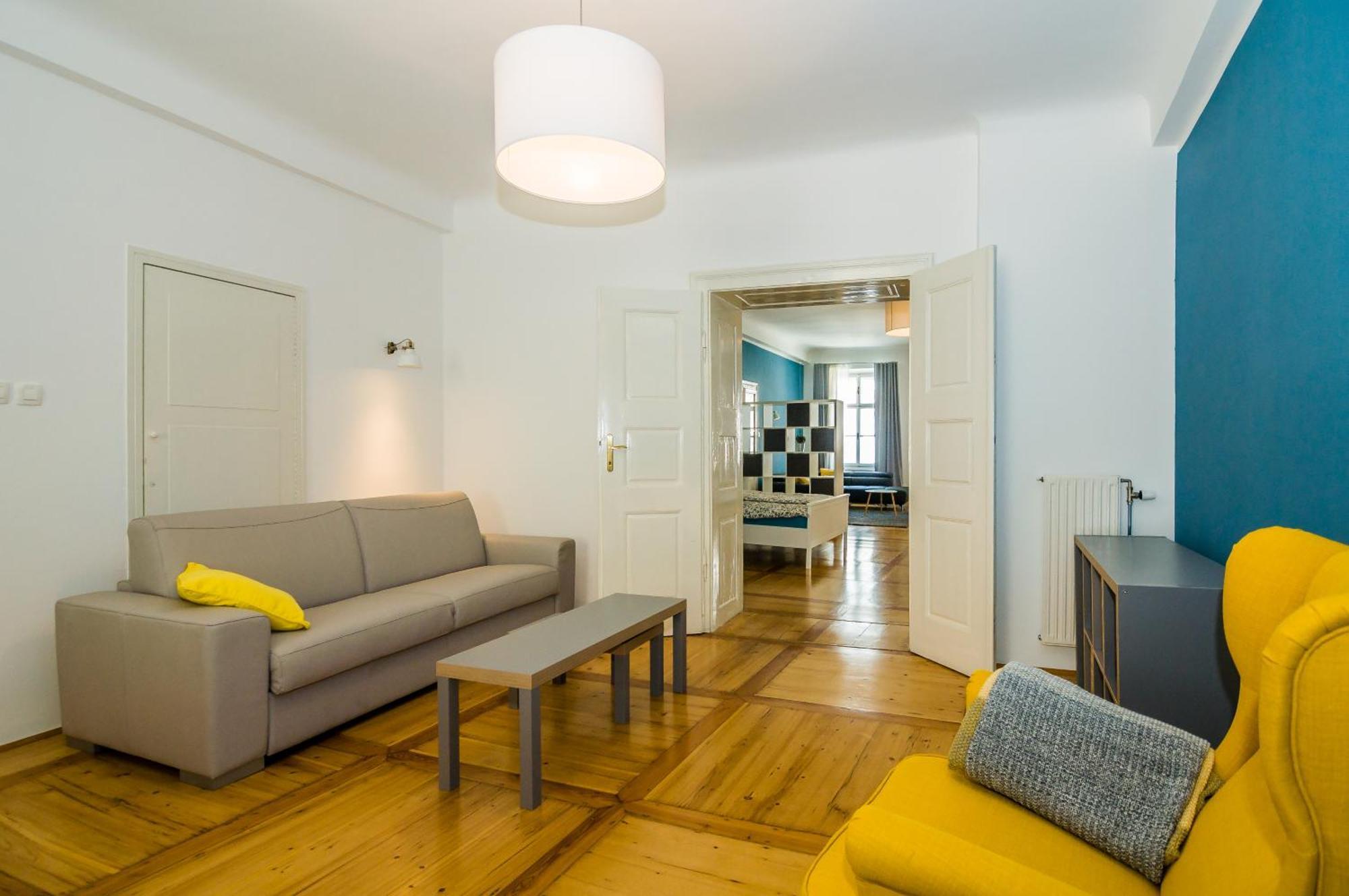 Elegant Central Apartment Ljubljana Exterior photo