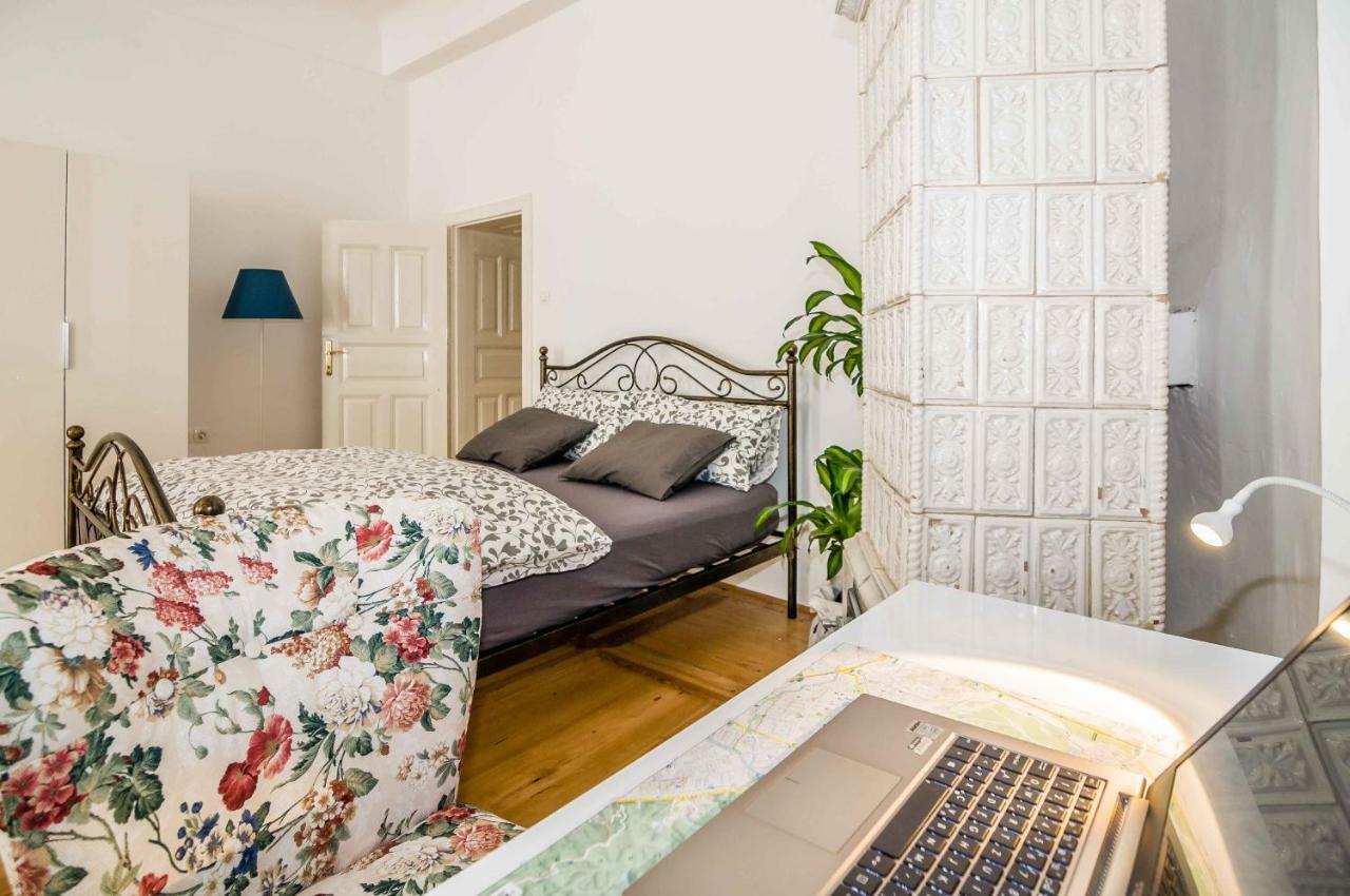 Elegant Central Apartment Ljubljana Exterior photo
